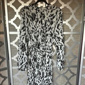 SHEIN Black and White Wrap Dress with Dolman Sleeves